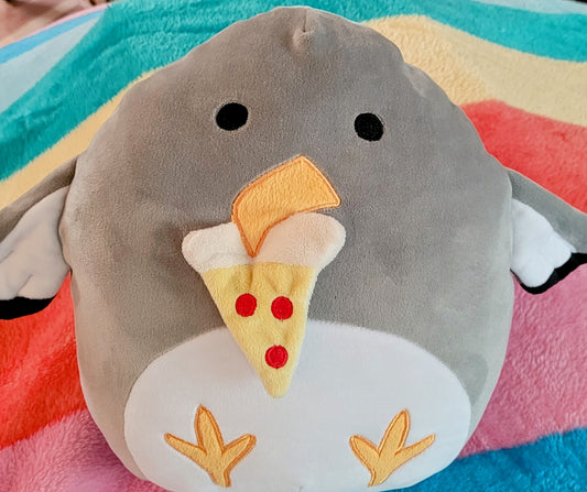 Seagull Squish Pillow w/ Pizza